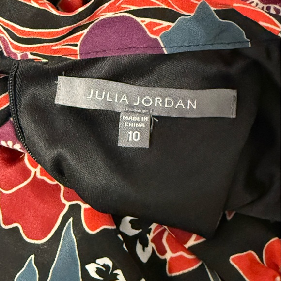 Julia Jordan Black and Red Floral Midi Dress - Picture 6 of 6